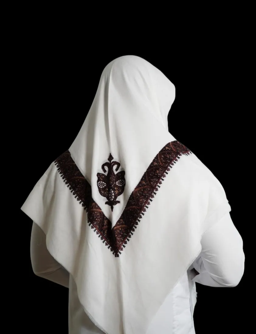 Sheymagh yéménite brodé — Dar Nūr