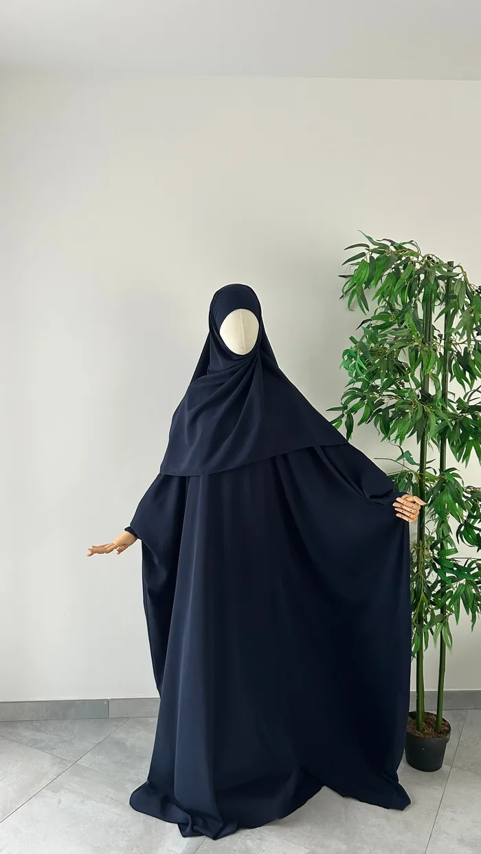 Ensemble Nissah Mastoura Bleu — Dar Nūr