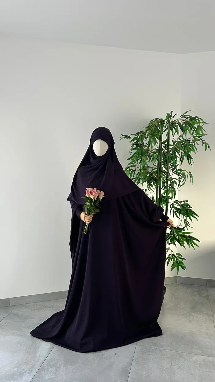Ensemble Nissah Mastoura Violet — Dar Nūr